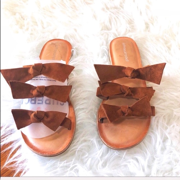 Jeffrey Campbell Shoes - Jeffrey Campbell Suede bow sandals Size 7